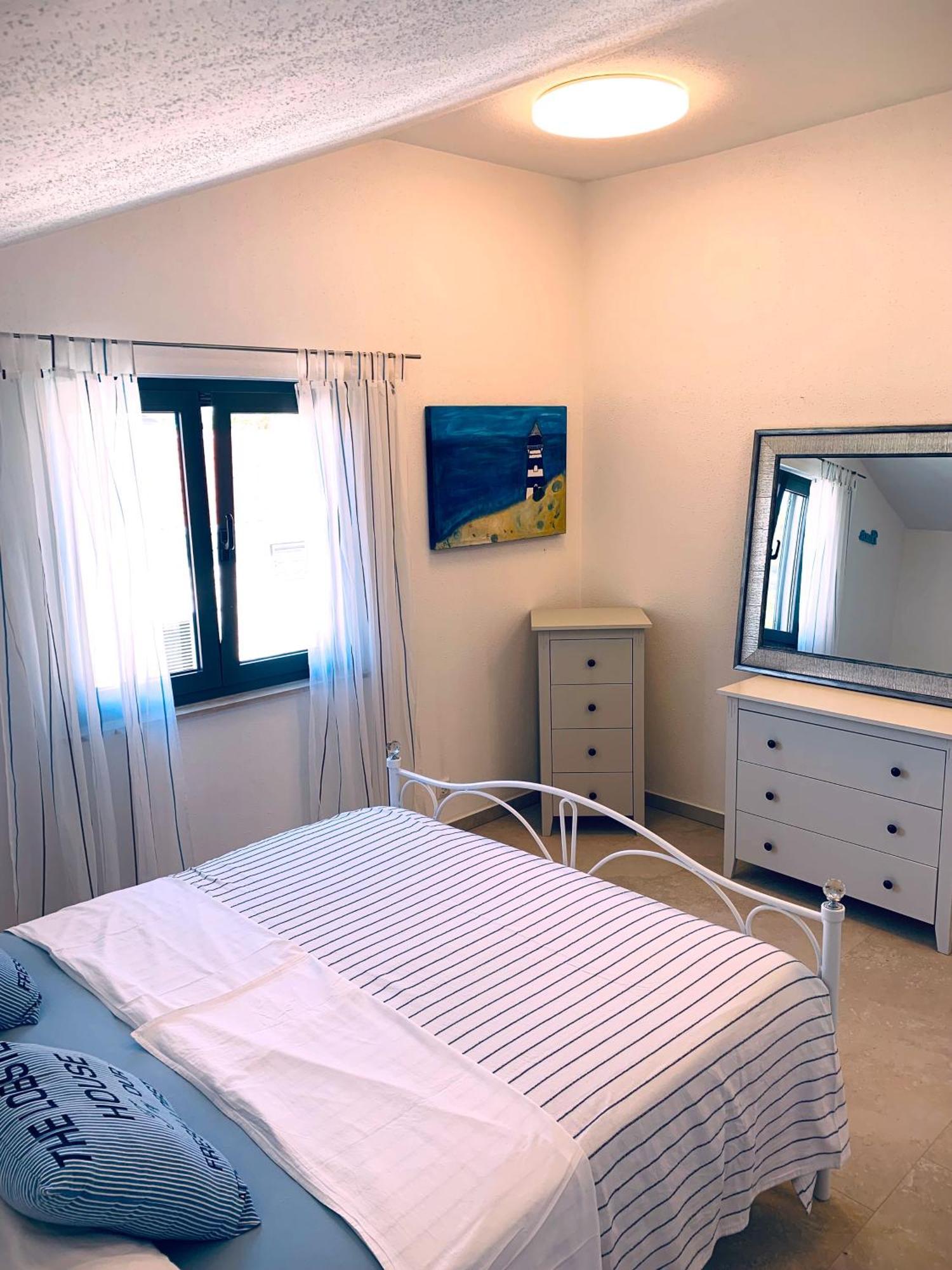 Apartment Vi La Mare With Heated Pool